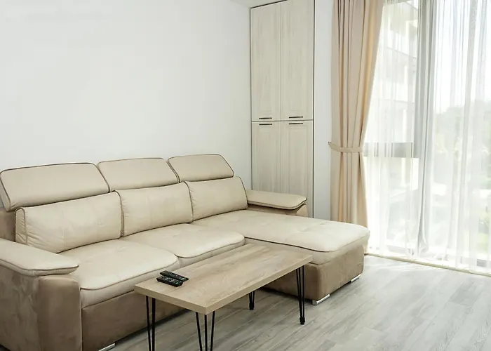 Appartement Azur Delux -1bd Flat With Parking & Pool By Flat Mаnаger *