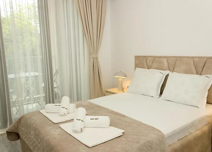 Azur Delux -1bd Flat With Parking & Pool By Flat Mаnаger